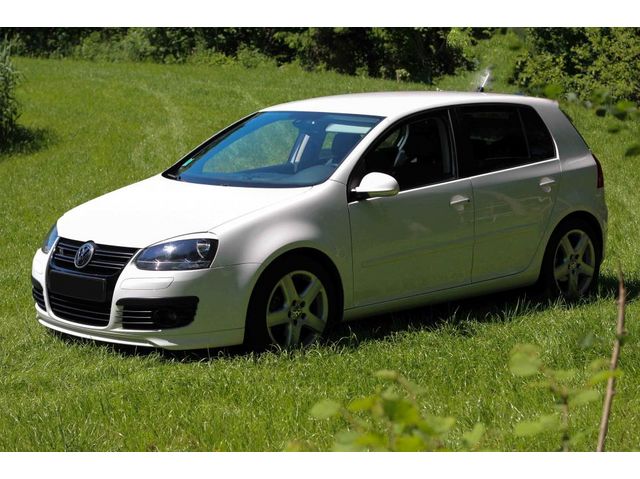 Volkswagen Golf v 2.0 tdi 136 gt sport bv6 5p Grenoble France